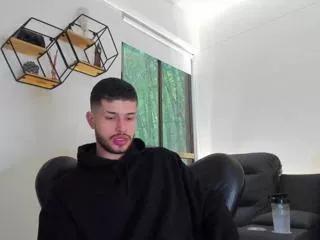 santos_ramirez from Flirt4Free is Freechat