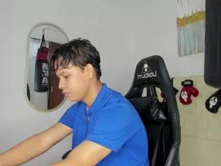 santy_greys from Flirt4Free is Freechat