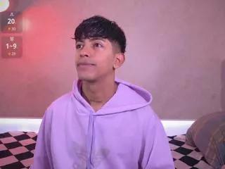 theo_brown from Flirt4Free is Freechat