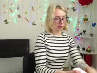 Girls: Stay up-to-date with the latest immersive cam streams gallery and try the most sensual entertainers flaunt their aroused bushes and steaming hot physiques as they lay bare and cum.