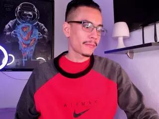 yader_slim from Flirt4Free is Freechat