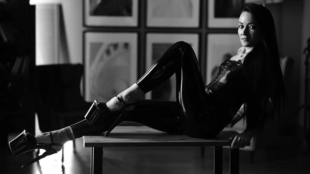 AleksaBright from LiveJasmin is Freechat