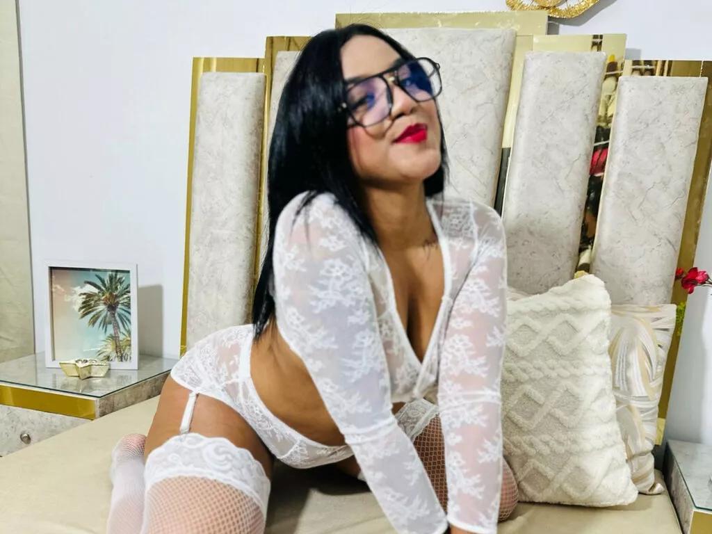 AmberChirten from LiveJasmin is Freechat