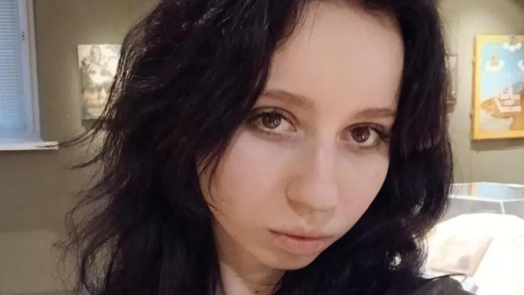 LoisBenthall from LiveJasmin is Freechat