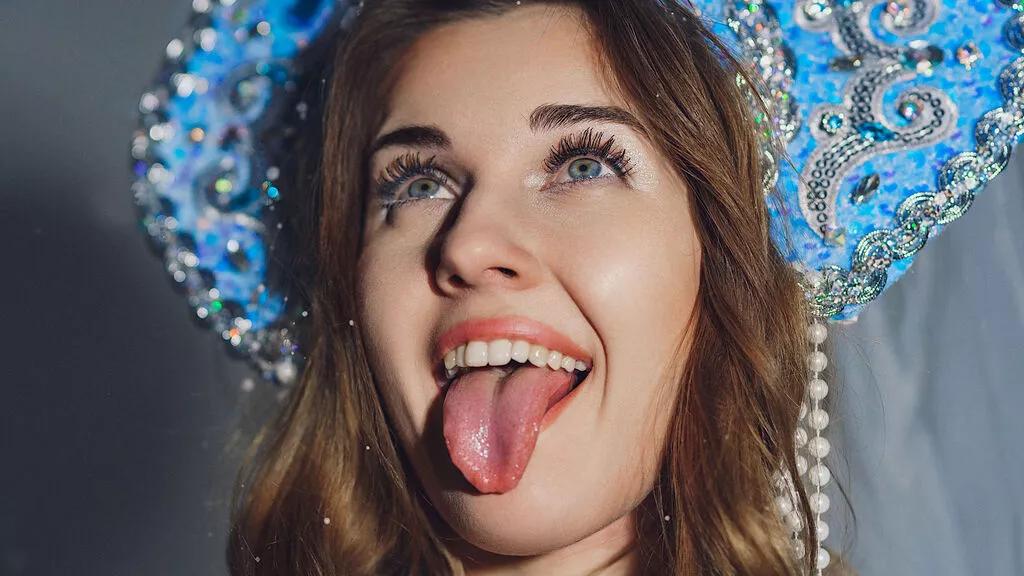 Girls: Stay up-to-date with the latest immersive cam streams gallery and try the most sensual entertainers flaunt their aroused bushes and steaming hot physiques as they lay bare and cum.