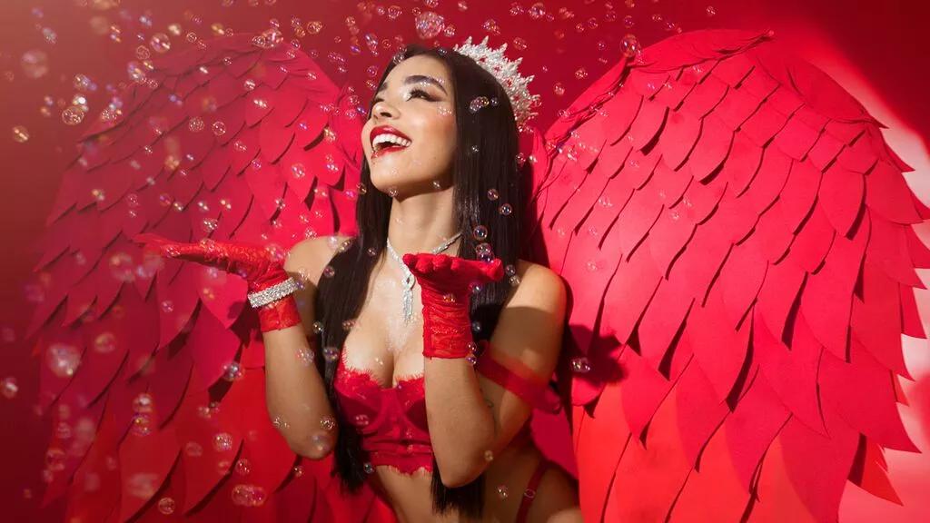Girls: Stay up-to-date with the latest immersive cam streams gallery and try the most sensual entertainers flaunt their aroused bushes and steaming hot physiques as they lay bare and cum.