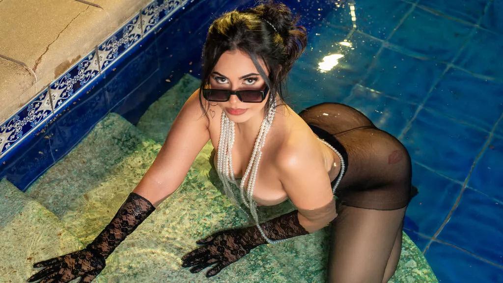 Girls: Stay up-to-date with the latest immersive cam streams gallery and try the most sensual entertainers flaunt their aroused bushes and steaming hot physiques as they lay bare and cum.