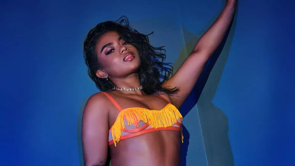 Girls: Stay up-to-date with the latest immersive cam streams gallery and try the most sensual entertainers flaunt their aroused bushes and steaming hot physiques as they lay bare and cum.