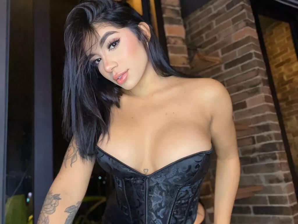 Girls: Stay up-to-date with the latest immersive cam streams gallery and try the most sensual entertainers flaunt their aroused bushes and steaming hot physiques as they lay bare and cum.