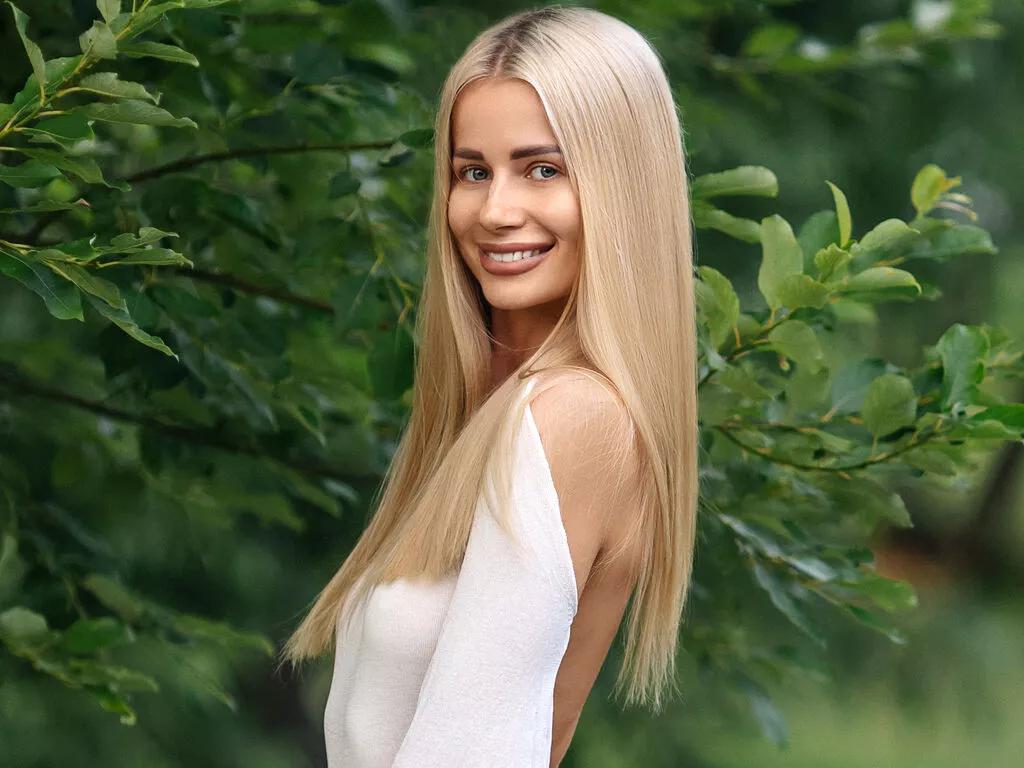 StephanieMoore from LiveJasmin is Freechat