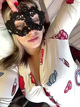 Girls: Stay up-to-date with the latest immersive cam streams gallery and try the most sensual entertainers flaunt their aroused bushes and steaming hot physiques as they lay bare and cum.