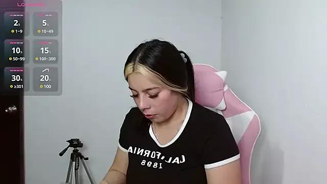 Girls: Stay up-to-date with the latest immersive cam streams gallery and try the most sensual entertainers flaunt their aroused bushes and steaming hot physiques as they lay bare and cum.