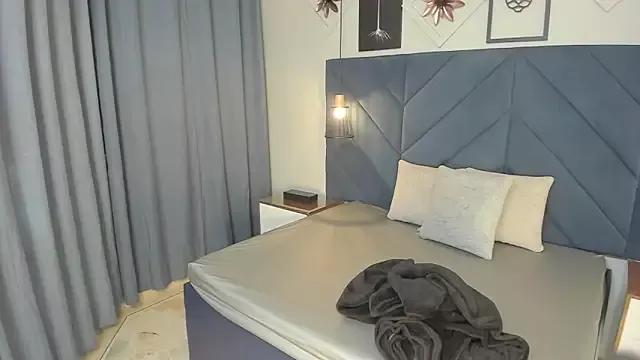 Girls: Stay up-to-date with the latest immersive cam streams gallery and try the most sensual entertainers flaunt their aroused bushes and steaming hot physiques as they lay bare and cum.