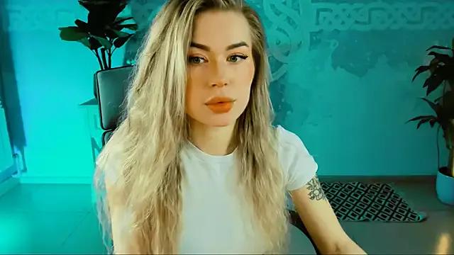 Girls: Stay up-to-date with the latest immersive cam streams gallery and try the most sensual entertainers flaunt their aroused bushes and steaming hot physiques as they lay bare and cum.