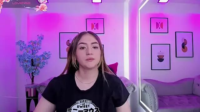 Girls: Stay up-to-date with the latest immersive cam streams gallery and try the most sensual entertainers flaunt their aroused bushes and steaming hot physiques as they lay bare and cum.
