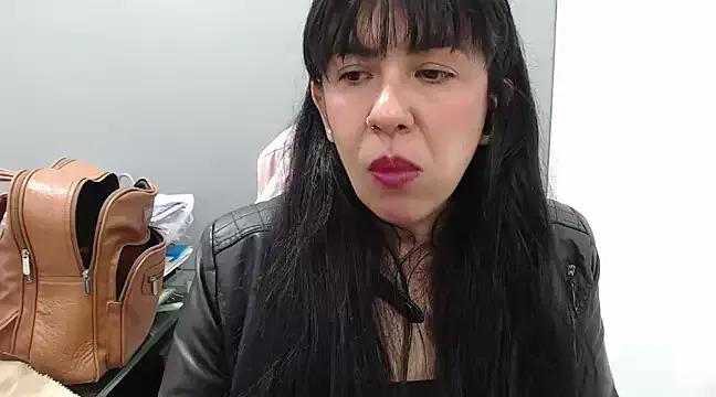 Girls: Stay up-to-date with the latest immersive cam streams gallery and try the most sensual entertainers flaunt their aroused bushes and steaming hot physiques as they lay bare and cum.