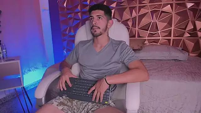 AlejandroStormm from StripChat is Freechat