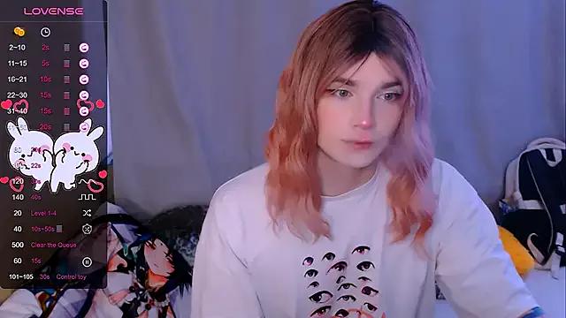 Girls: Stay up-to-date with the latest immersive cam streams gallery and try the most sensual entertainers flaunt their aroused bushes and steaming hot physiques as they lay bare and cum.