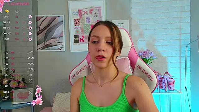 Girls: Stay up-to-date with the latest immersive cam streams gallery and try the most sensual entertainers flaunt their aroused bushes and steaming hot physiques as they lay bare and cum.