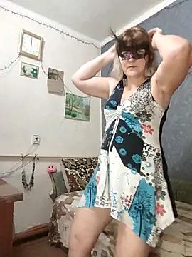 Girls: Stay up-to-date with the latest immersive cam streams gallery and try the most sensual entertainers flaunt their aroused bushes and steaming hot physiques as they lay bare and cum.