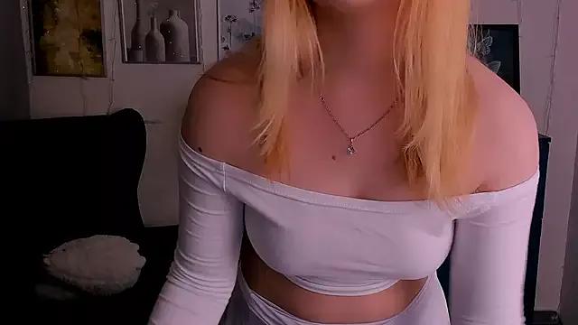 Girls: Stay up-to-date with the latest immersive cam streams gallery and try the most sensual entertainers flaunt their aroused bushes and steaming hot physiques as they lay bare and cum.