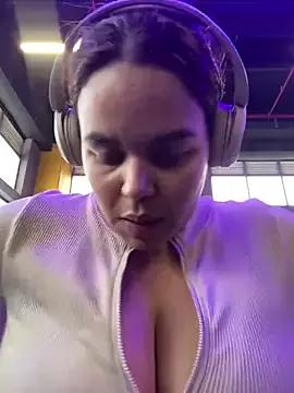 Girls: Stay up-to-date with the latest immersive cam streams gallery and try the most sensual entertainers flaunt their aroused bushes and steaming hot physiques as they lay bare and cum.