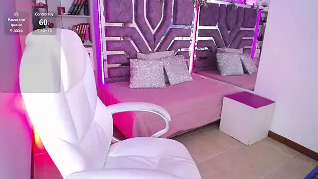 Girls: Stay up-to-date with the latest immersive cam streams gallery and try the most sensual entertainers flaunt their aroused bushes and steaming hot physiques as they lay bare and cum.