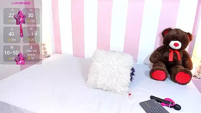 Girls: Stay up-to-date with the latest immersive cam streams gallery and try the most sensual entertainers flaunt their aroused bushes and steaming hot physiques as they lay bare and cum.