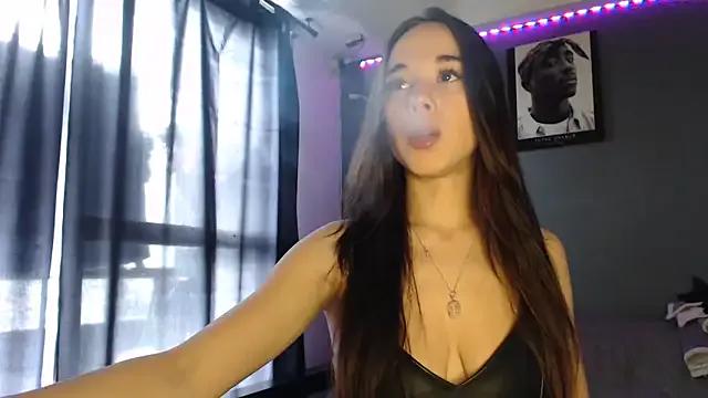 AlisonFvck from StripChat is Freechat