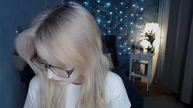 Girls: Stay up-to-date with the latest immersive cam streams gallery and try the most sensual entertainers flaunt their aroused bushes and steaming hot physiques as they lay bare and cum.