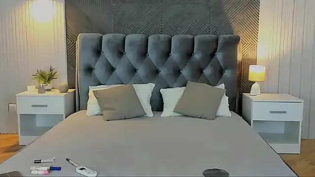 Girls: Stay up-to-date with the latest immersive cam streams gallery and try the most sensual entertainers flaunt their aroused bushes and steaming hot physiques as they lay bare and cum.