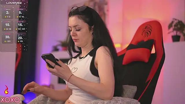 Girls: Stay up-to-date with the latest immersive cam streams gallery and try the most sensual entertainers flaunt their aroused bushes and steaming hot physiques as they lay bare and cum.
