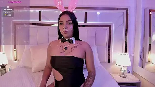 Girls: Stay up-to-date with the latest immersive cam streams gallery and try the most sensual entertainers flaunt their aroused bushes and steaming hot physiques as they lay bare and cum.