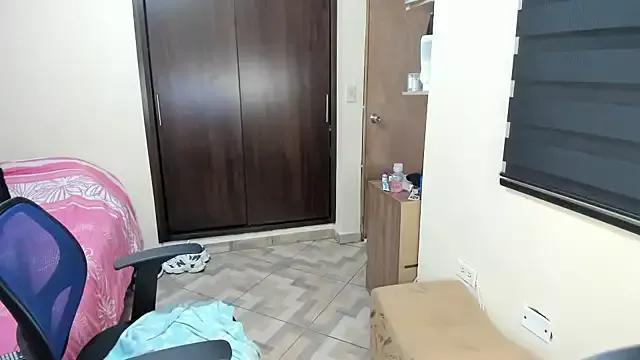 Girls: Stay up-to-date with the latest immersive cam streams gallery and try the most sensual entertainers flaunt their aroused bushes and steaming hot physiques as they lay bare and cum.
