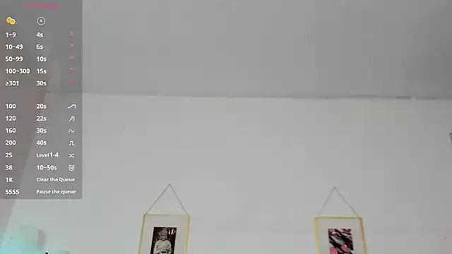 andrea_hilton_ from StripChat is Freechat