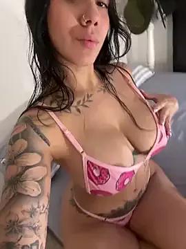 Girls: Stay up-to-date with the latest immersive cam streams gallery and try the most sensual entertainers flaunt their aroused bushes and steaming hot physiques as they lay bare and cum.