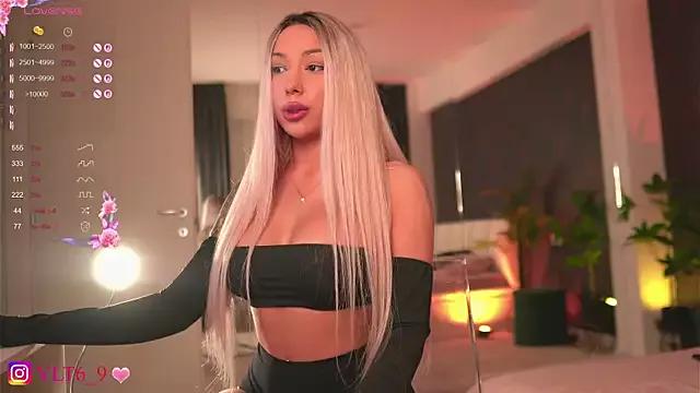 Girls: Stay up-to-date with the latest immersive cam streams gallery and try the most sensual entertainers flaunt their aroused bushes and steaming hot physiques as they lay bare and cum.