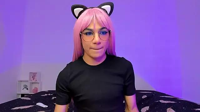 angie_foxxxie from StripChat is Freechat