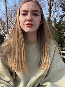 Girls: Stay up-to-date with the latest immersive cam streams gallery and try the most sensual entertainers flaunt their aroused bushes and steaming hot physiques as they lay bare and cum.