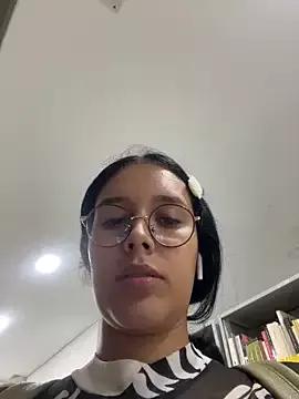 Annya-sweet from StripChat is Freechat