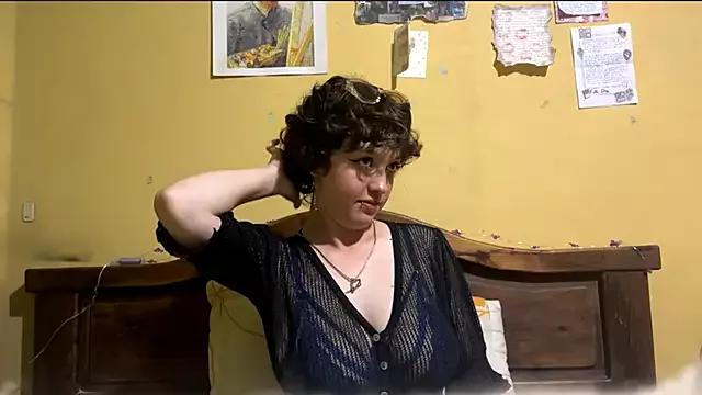 Girls: Stay up-to-date with the latest immersive cam streams gallery and try the most sensual entertainers flaunt their aroused bushes and steaming hot physiques as they lay bare and cum.