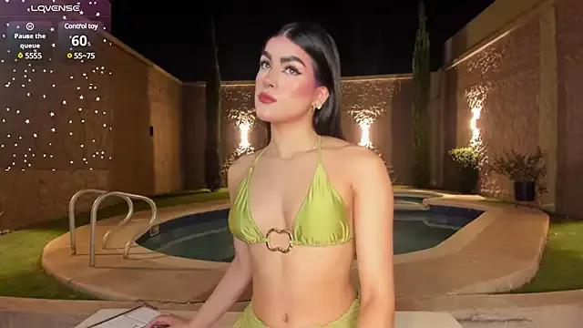 Girls: Stay up-to-date with the latest immersive cam streams gallery and try the most sensual entertainers flaunt their aroused bushes and steaming hot physiques as they lay bare and cum.