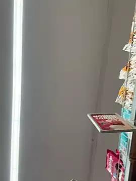 Girls: Stay up-to-date with the latest immersive cam streams gallery and try the most sensual entertainers flaunt their aroused bushes and steaming hot physiques as they lay bare and cum.
