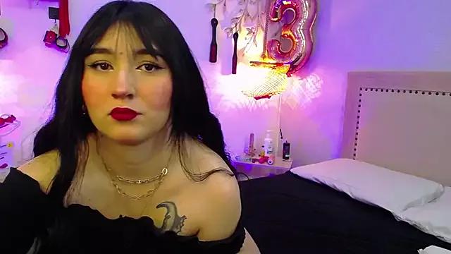 Girls: Stay up-to-date with the latest immersive cam streams gallery and try the most sensual entertainers flaunt their aroused bushes and steaming hot physiques as they lay bare and cum.