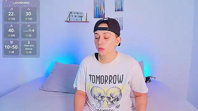 Girls: Stay up-to-date with the latest immersive cam streams gallery and try the most sensual entertainers flaunt their aroused bushes and steaming hot physiques as they lay bare and cum.