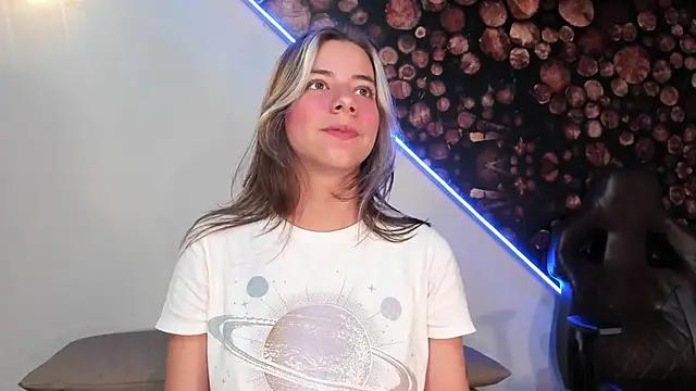 Girls: Stay up-to-date with the latest immersive cam streams gallery and try the most sensual entertainers flaunt their aroused bushes and steaming hot physiques as they lay bare and cum.