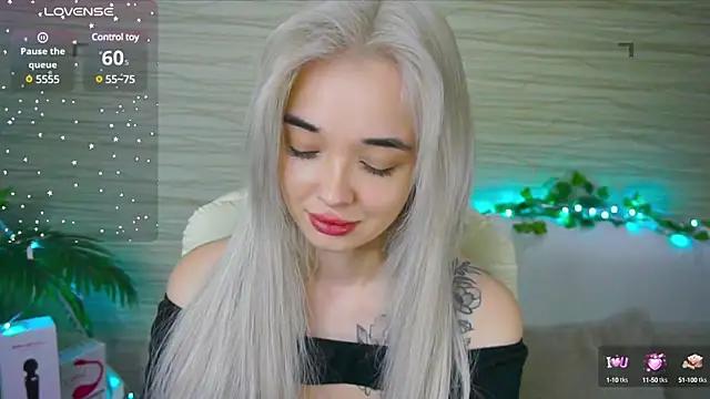Girls: Stay up-to-date with the latest immersive cam streams gallery and try the most sensual entertainers flaunt their aroused bushes and steaming hot physiques as they lay bare and cum.