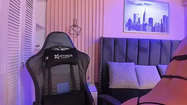 Girls: Stay up-to-date with the latest immersive cam streams gallery and try the most sensual entertainers flaunt their aroused bushes and steaming hot physiques as they lay bare and cum.