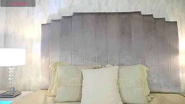 Girls: Stay up-to-date with the latest immersive cam streams gallery and try the most sensual entertainers flaunt their aroused bushes and steaming hot physiques as they lay bare and cum.