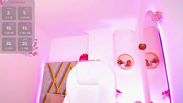 Girls: Stay up-to-date with the latest immersive cam streams gallery and try the most sensual entertainers flaunt their aroused bushes and steaming hot physiques as they lay bare and cum.